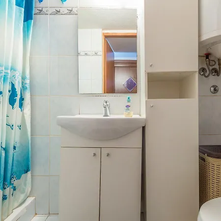 Arena Apartment