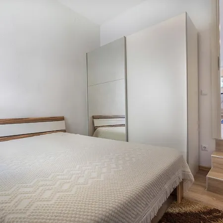 Apartment Arena Pula