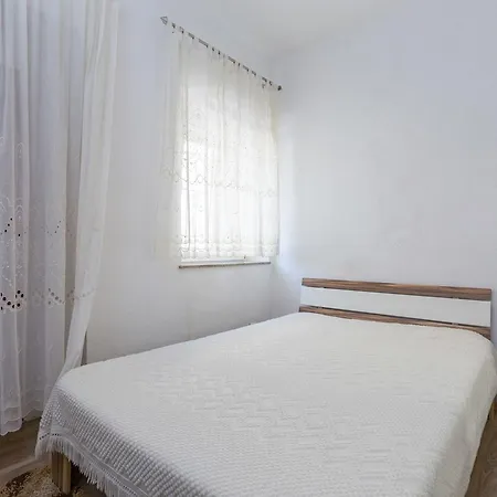Arena Apartment *